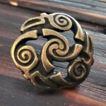 Knopf Keltische Triskele
