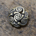 Kleine Zierniete Triskele Niete