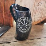 Horn Becher Vegvisir