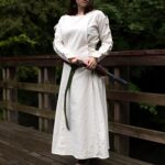 Priesterinnen Kleid Weiss