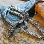 Wolfskopf an Koenigskette