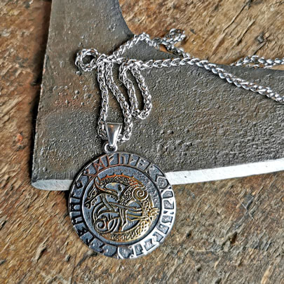 s414329983377326361_p3230_i31_w405-2.jpeg Triskele Drachen Amulett – Bild 1