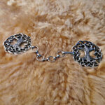 Kleiner Weltenbaum Fell oder Umhangschliesse